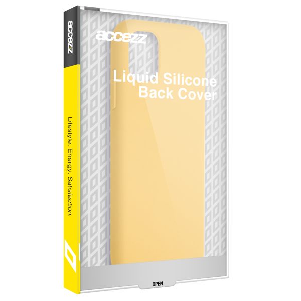 Accezz Liquid Silicone Backcover iPhone 11 - Yellow