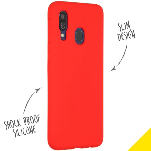 Accezz Liquid Silicone Backcover Samsung Galaxy A40 - Rood