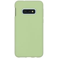 Accezz Liquid Silicone Backcover Samsung Galaxy S10e - Groen