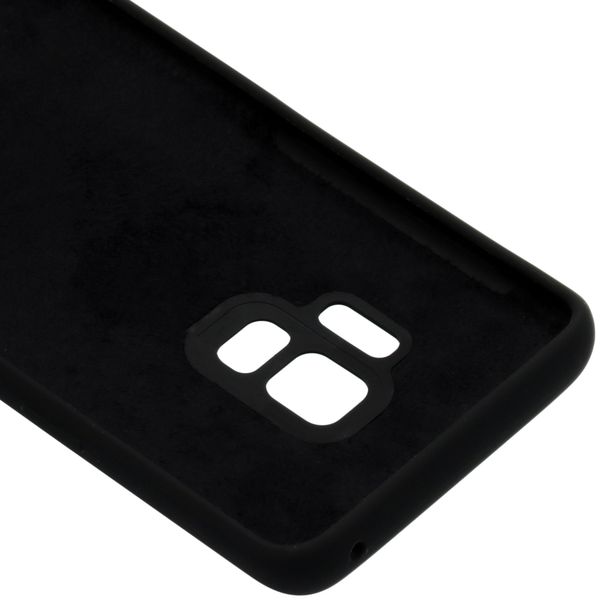 Accezz Liquid Silicone Backcover Samsung Galaxy S9 - Zwart