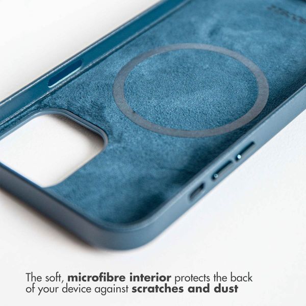 Accezz Leather Backcover met MagSafe iPhone 12 Pro Max -Donkerblauw