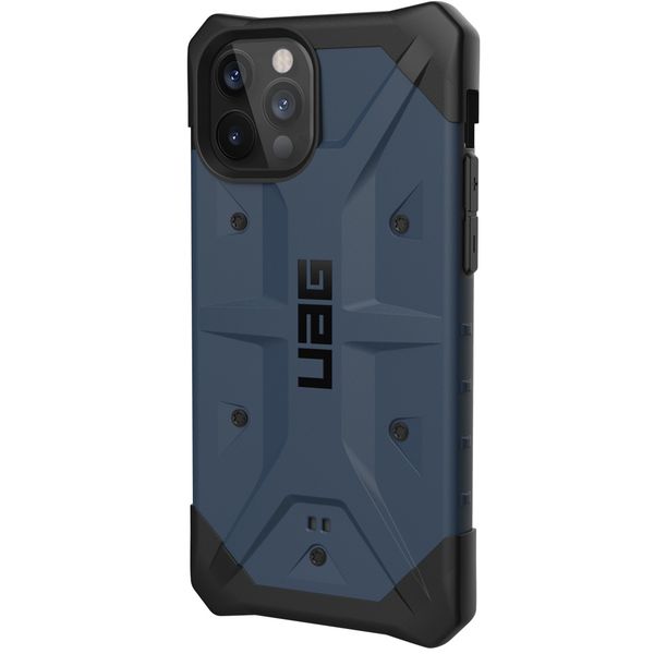 UAG Pathfinder Backcover iPhone 12 (Pro) - Blauw