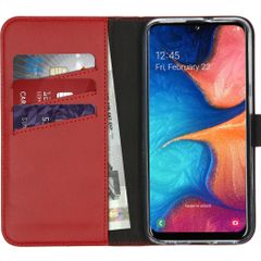 Selencia Echt Lederen Bookcase Samsung Galaxy A20e - Rood