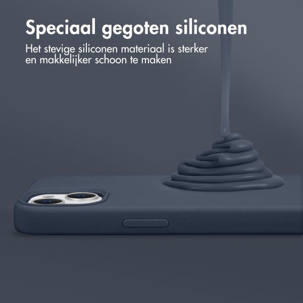 Accezz Liquid Silicone Backcover met MagSafe iPhone 12 (Pro)