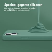 Accezz Liquid Silicone Backcover iPhone 11 - Donkergroen