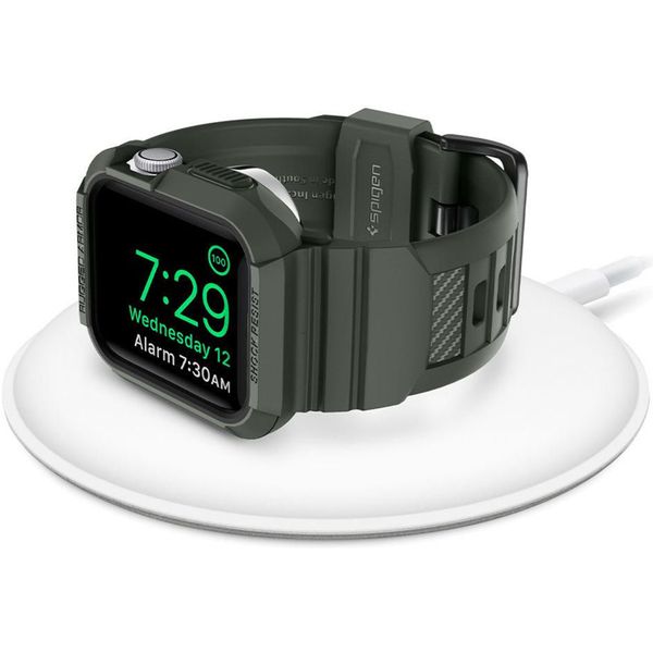 Spigen Rugged Armor™ Pro Case Apple Watch 40 mm - Groen