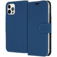 Accezz Wallet Softcase Bookcase iPhone 12 (Pro) - Blauw