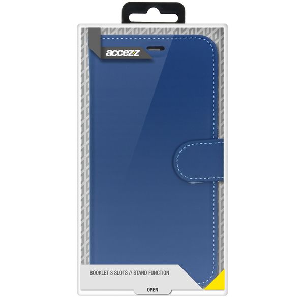 Accezz Wallet Softcase Bookcase iPhone 12 (Pro) - Blauw