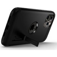 Spigen Tough Armor Backcover iPhone 12 (Pro) - Zwart