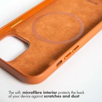 Accezz Leather Backcover met MagSafe iPhone 12 Mini - Bruin