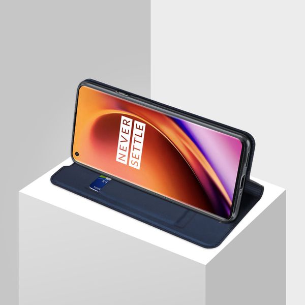 Dux Ducis Slim Softcase Bookcase OnePlus 8 Pro - Donkerblauw