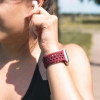 iMoshion Siliconen sport bandje Fitbit Versa 2 / Lite - Rood / Zwart