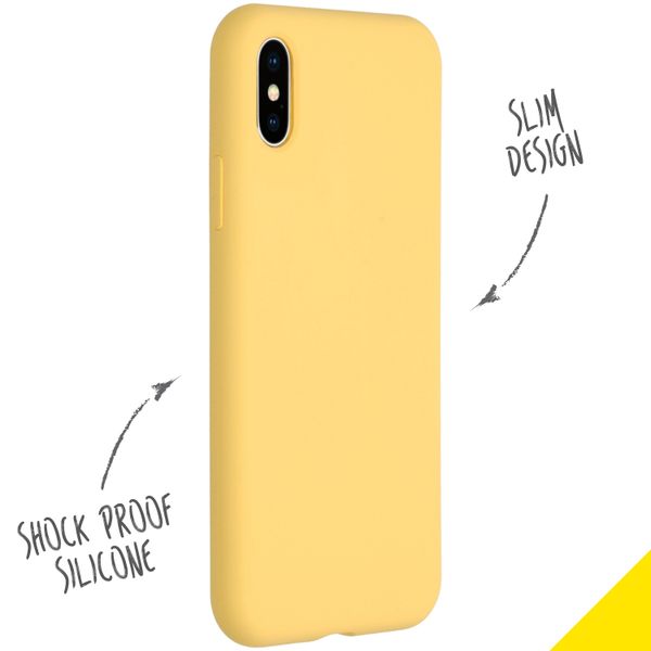 Accezz Liquid Silicone Backcover iPhone Xs / X - Yellow