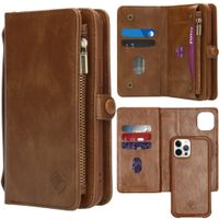 iMoshion 2-in-1 Wallet Bookcase iPhone 12 (Pro) - Bruin