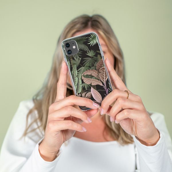 iMoshion Design hoesje iPhone 12 (Pro) - Jungle - Groen / Roze