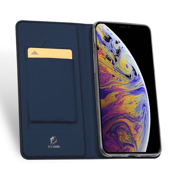 Dux Ducis Slim Softcase Bookcase iPhone 11 - Donkerblauw